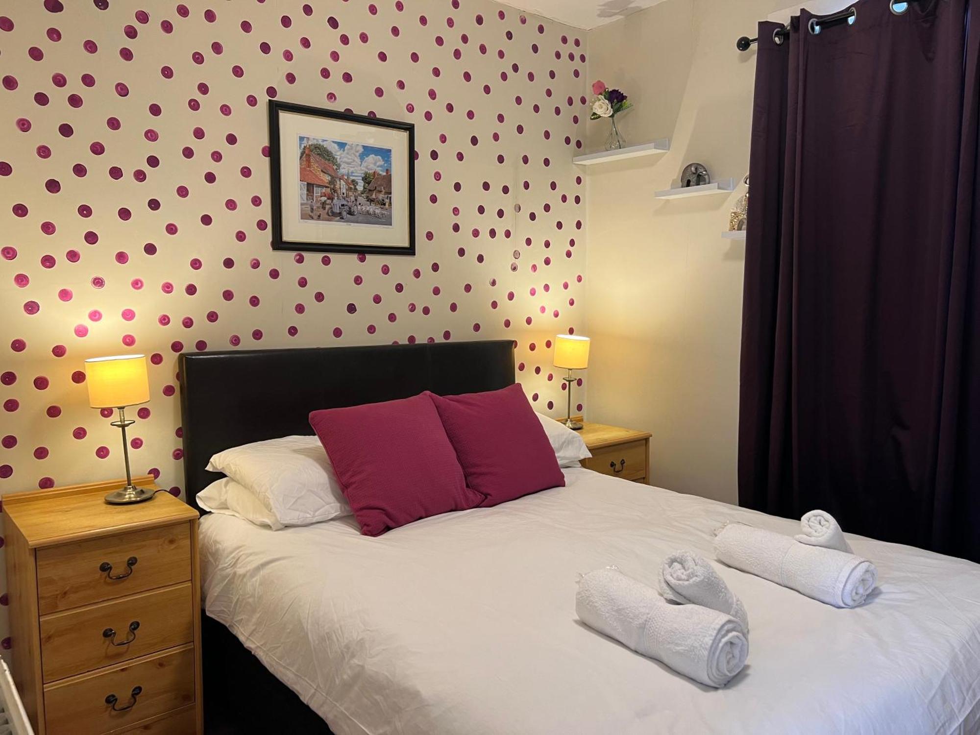 Self Check In Room Accommodation Only The Castle, Coldstream Bagian luar foto