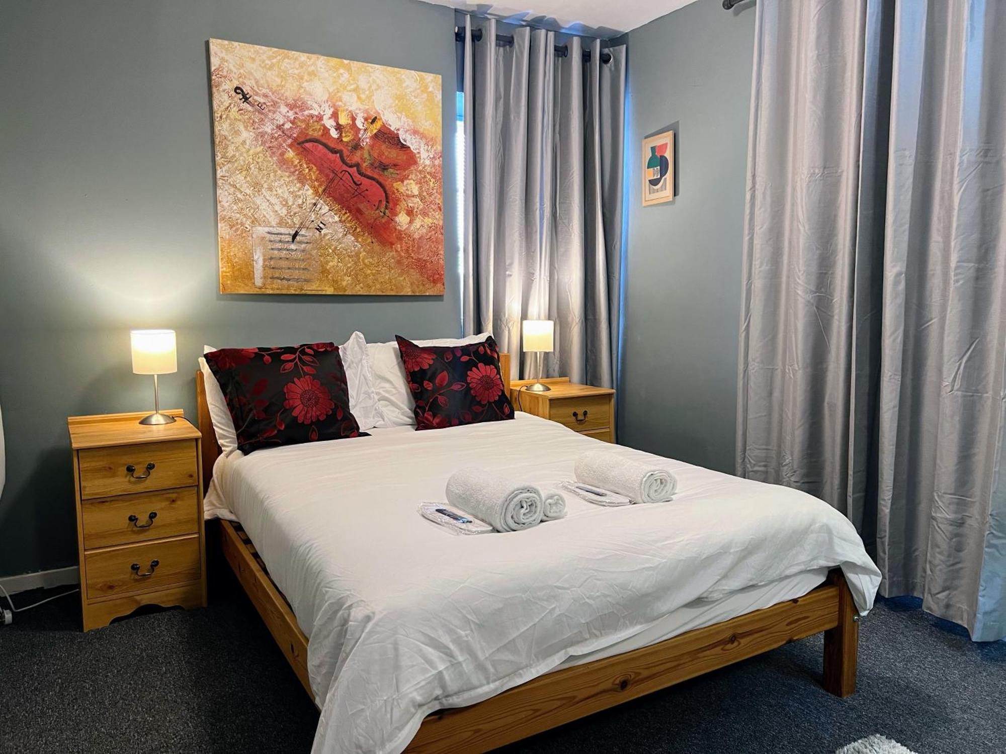 Self Check In Room Accommodation Only The Castle, Coldstream Bagian luar foto